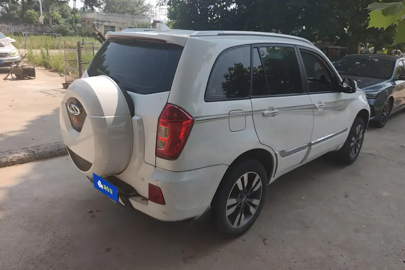 Chery Tiggo 3 — фото 3