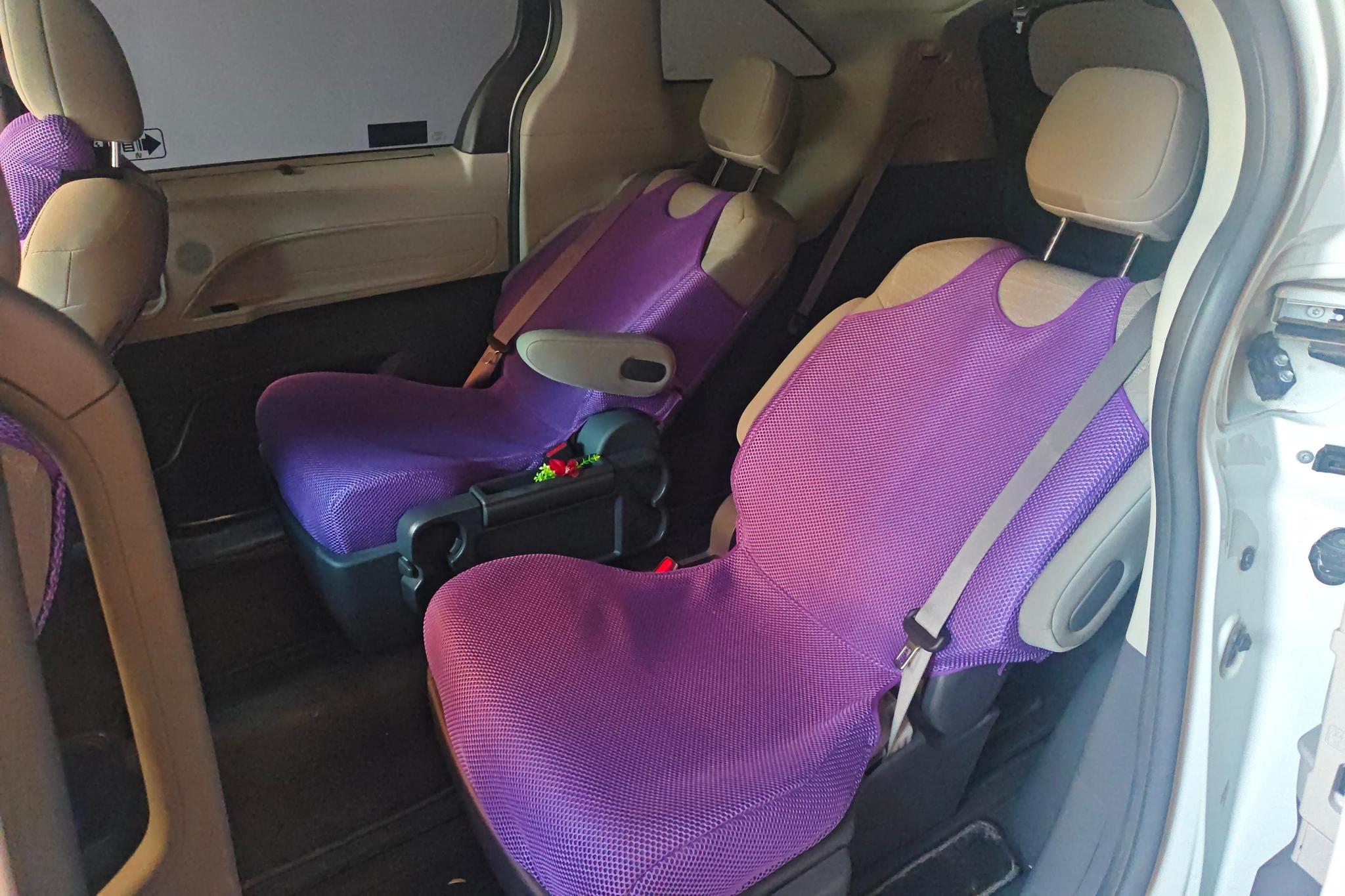 Toyota Saina id 4514027 из Китая 12