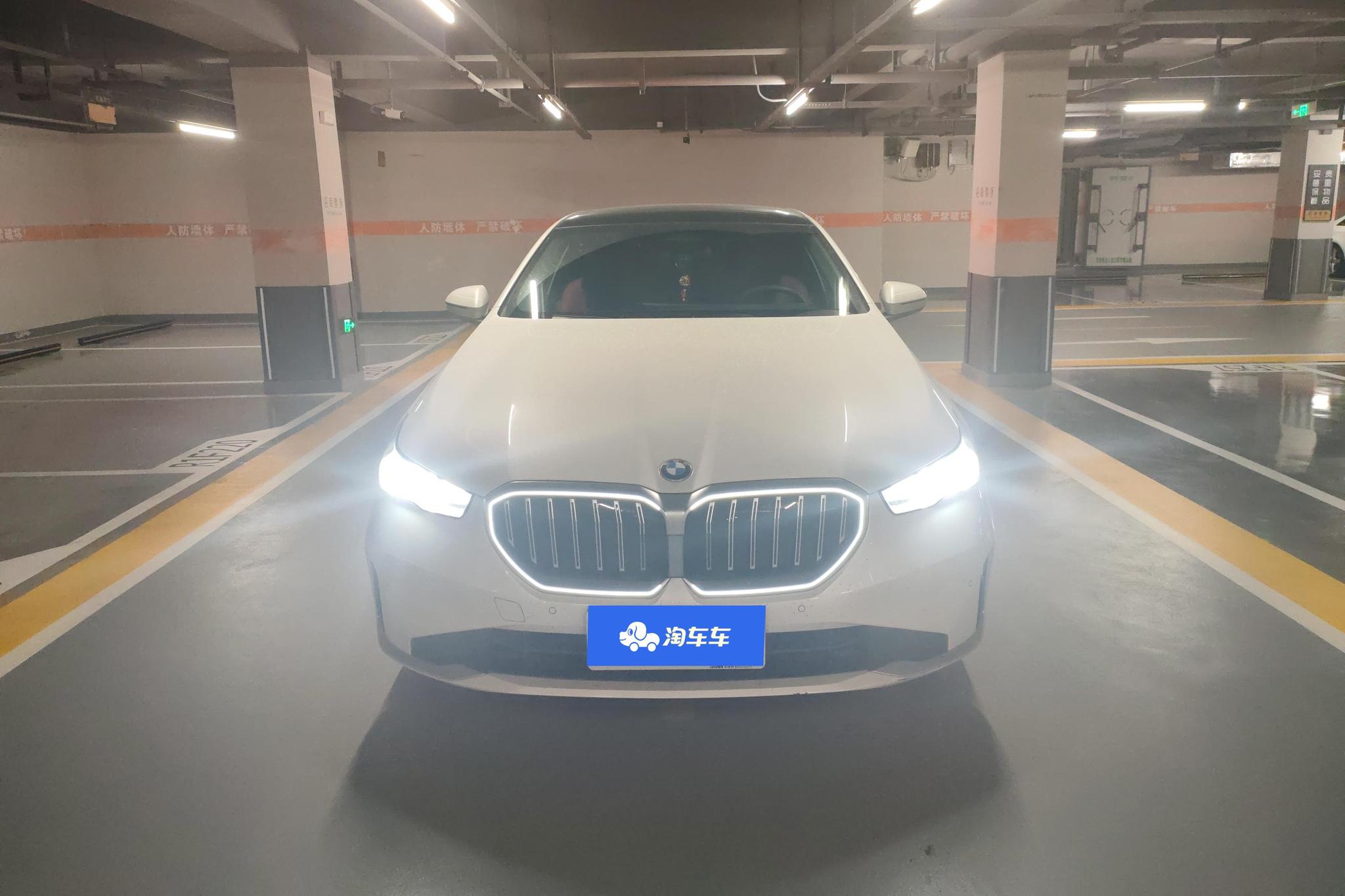 BMW 5 series id 4513954 из Китая 8