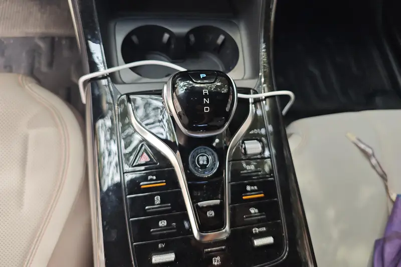 BYD Qin Plus — фото 10