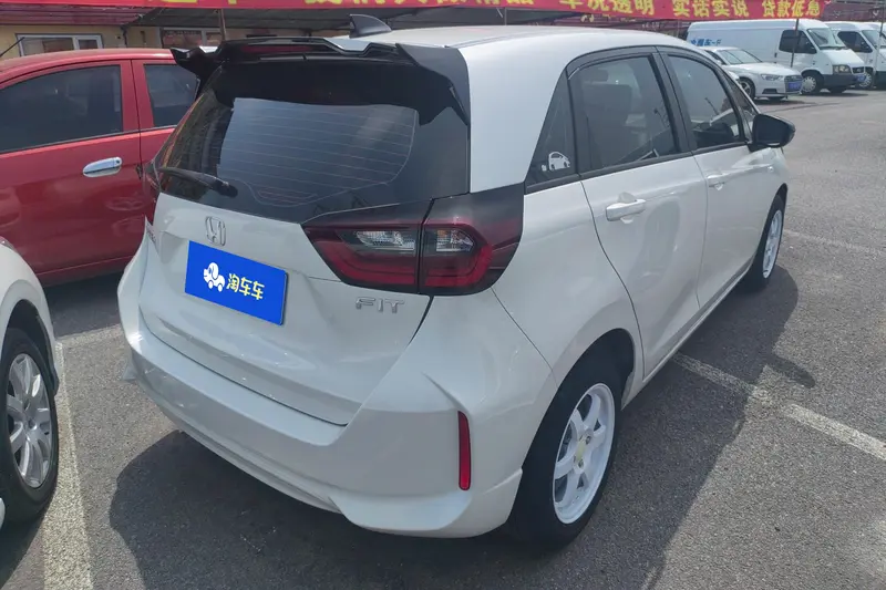 Honda Fit — фото 3