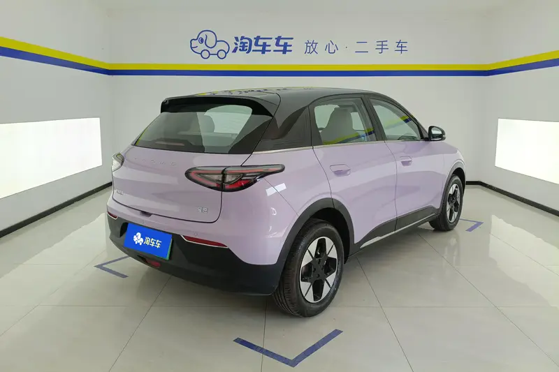 Geely Galaxy Starwish — фото 3