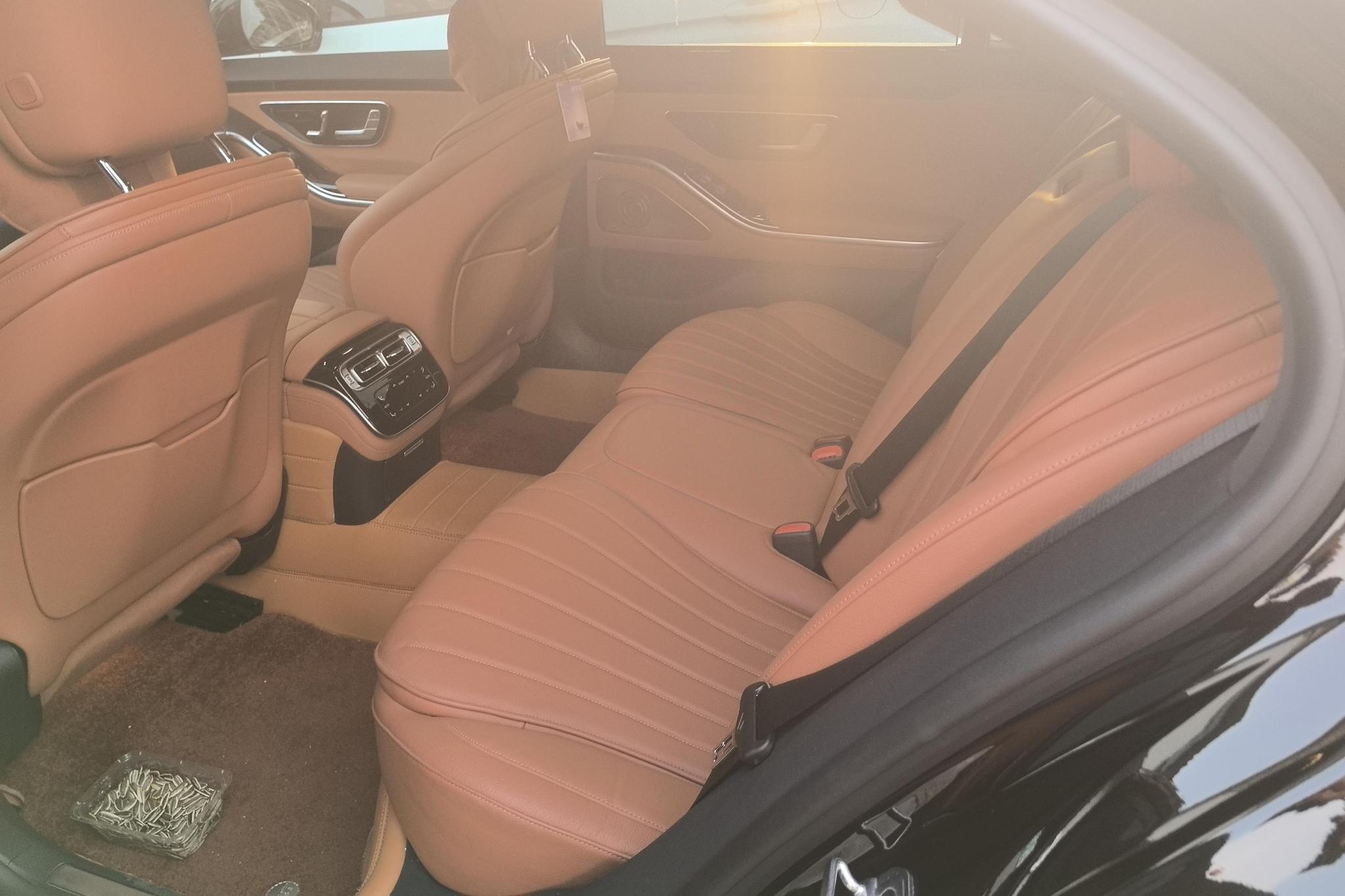 Mercedes-Benz S-class 2024 Черный из Китая