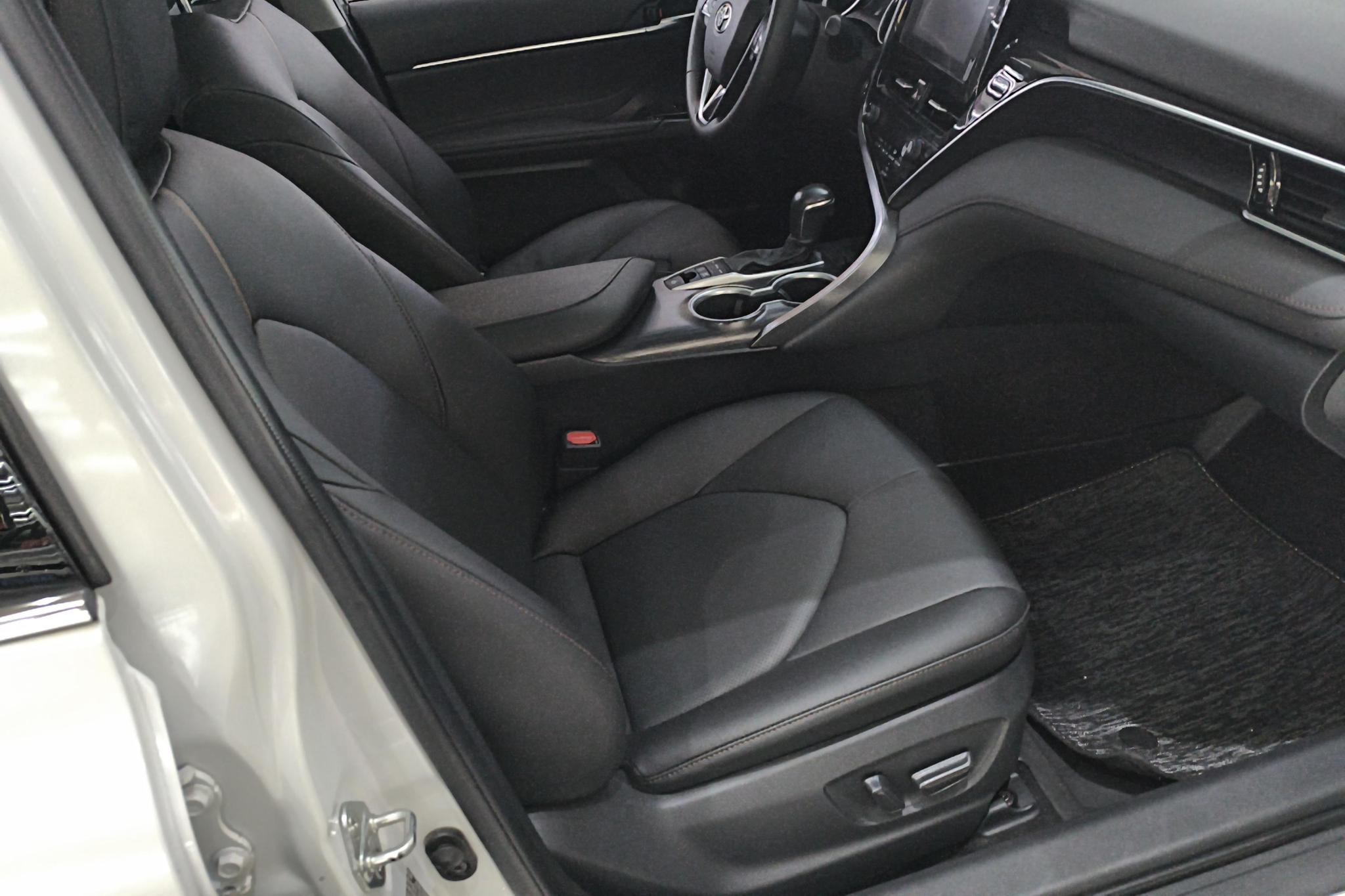Toyota Camry id 4513758 из Китая 10