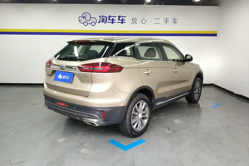 Geely Atlas (Boyue) — фото 3