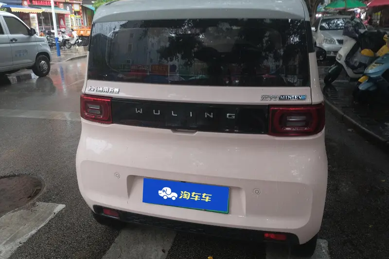 Wuling Hongguang MINI EV — фото 3