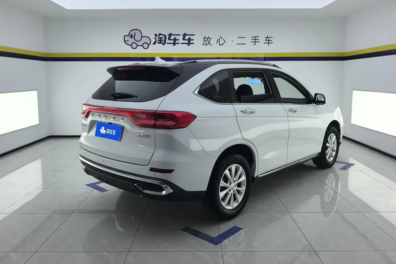 Haval M6 — фото 3