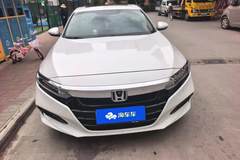 Honda Accord — фото 2