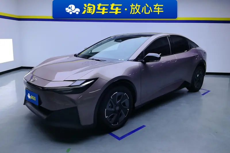 Toyota b Z 3 PRO
