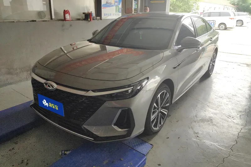 Chery Arrizo 8