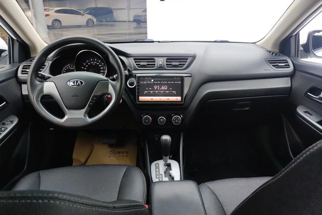 KIA K2 2015 — фото 11
