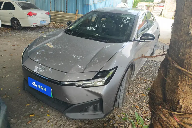 Toyota b Z 3 PRO