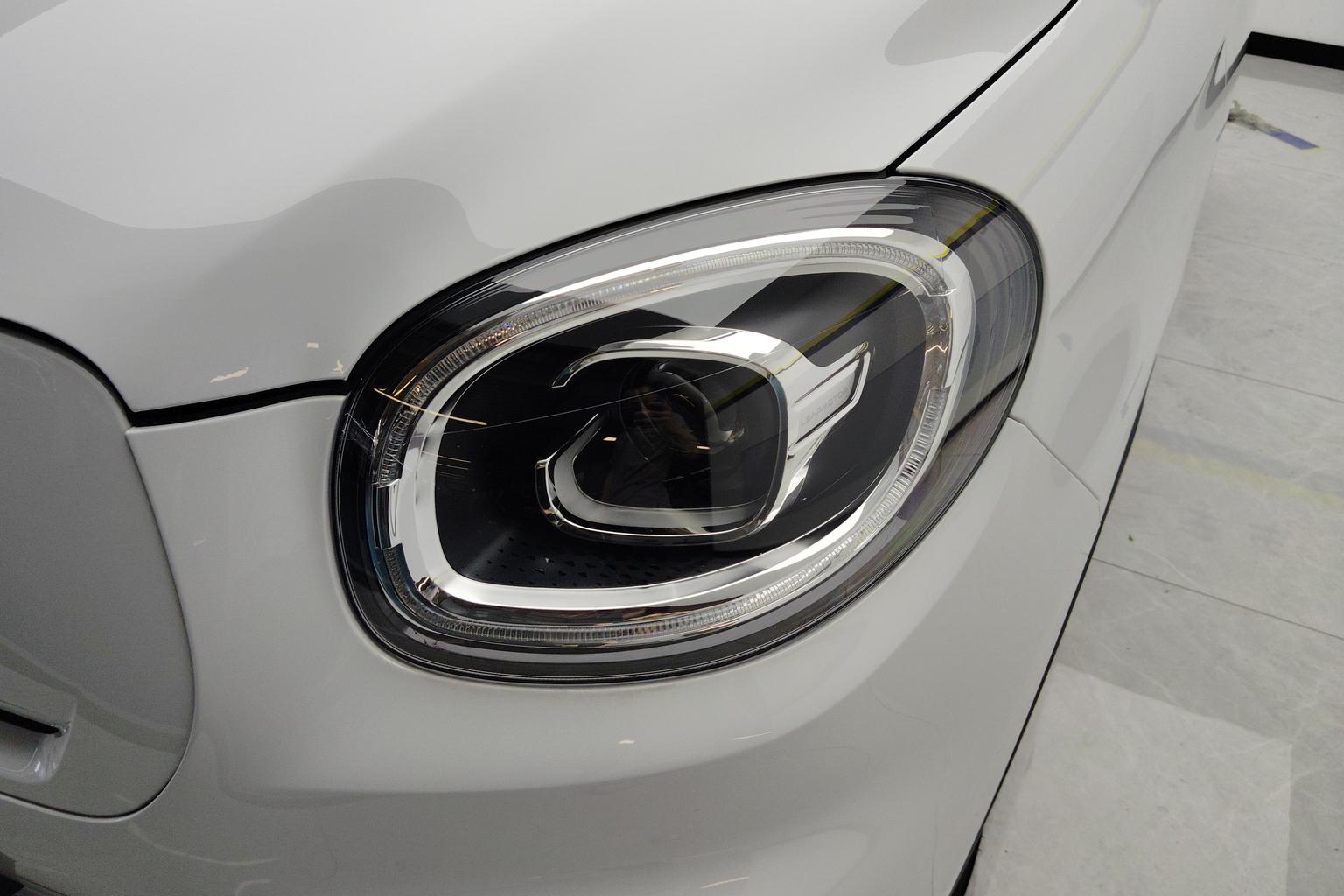 Leapmotor T03: фотография 2 из 17