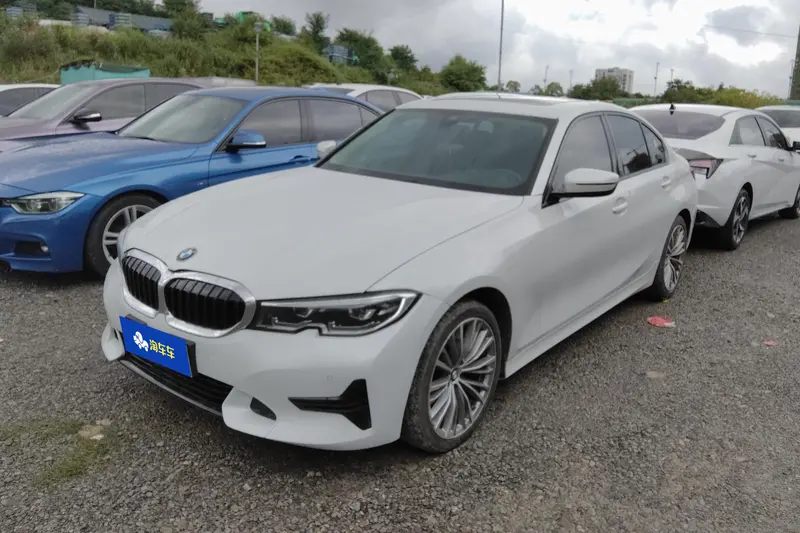 BMW 3 320i Sport Package