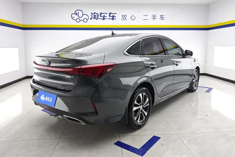 Changan Eado — фото 3