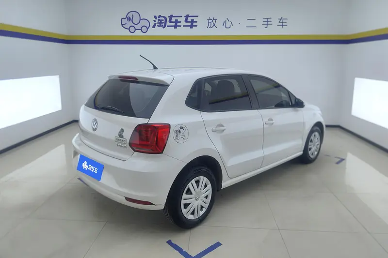 Volkswagen Polo 1.4 L MT — фото 3