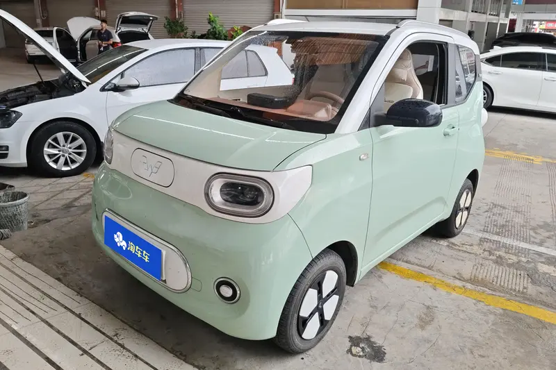 Wuling Hongguang MINI EV 215km Plus — фото 1