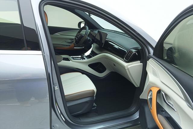BYD SONG Pro EV 2023 — фото 16