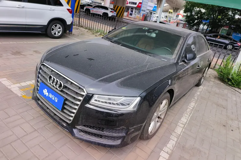 Audi A 8 A 8 L 45 TFSI quattro Comfort