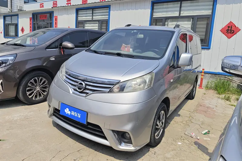 Nissan NV200 — фото 1