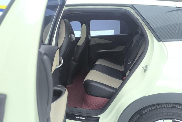 BYD Dolphin 2023 — фото 16