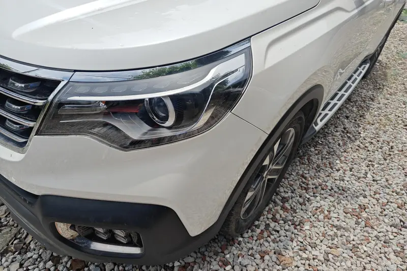 Kia Sportage 2.0 L ATLuxury — фото 4