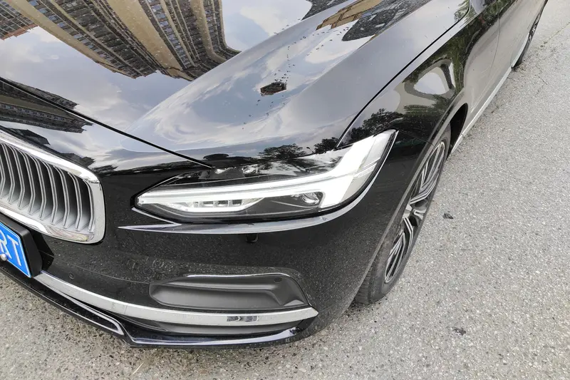 Volvo S90 — фото 5