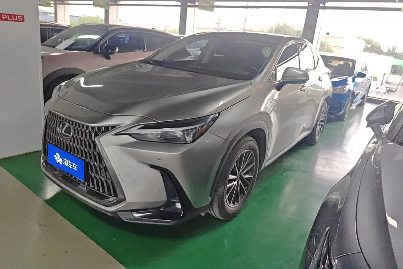Lexus NX 350h FWD