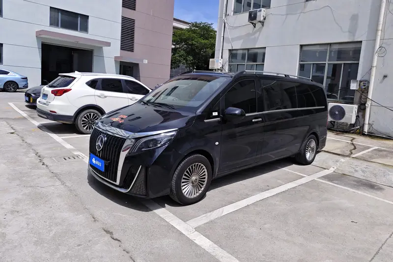 Mercedes-Benz 2.0 T Elite 7