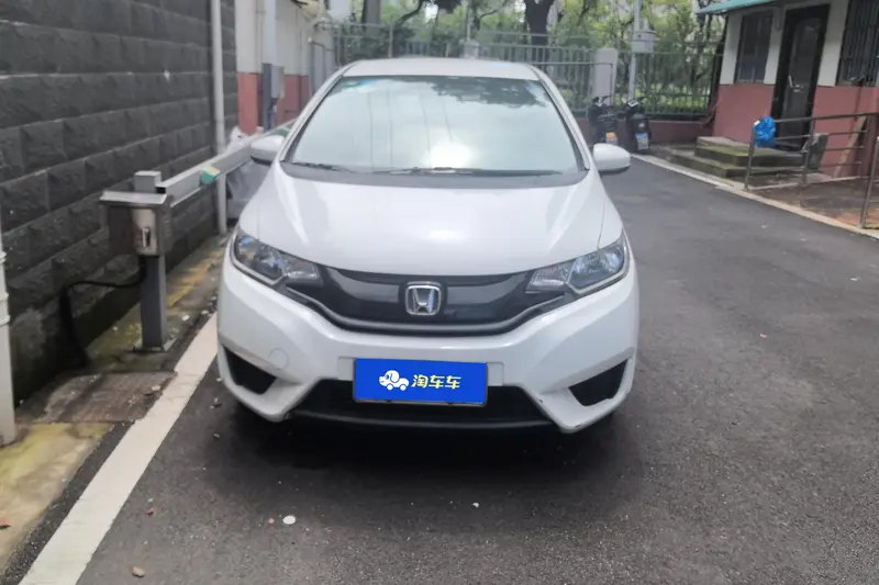 Honda Fit — фото 2