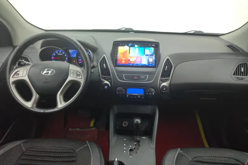 Hyundai ix35 — фото 10