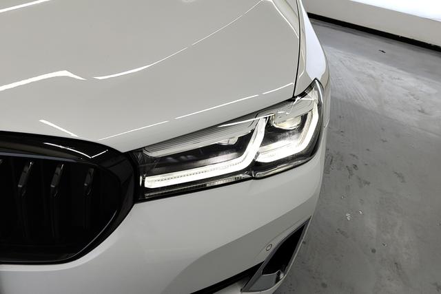 BMW 5 Series Hybrid 2021 — фото 5