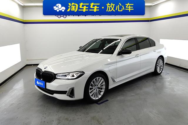 BMW 5 Series Hybrid 2021 — фото 1