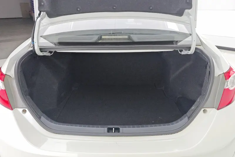 Toyota Levin — фото 12