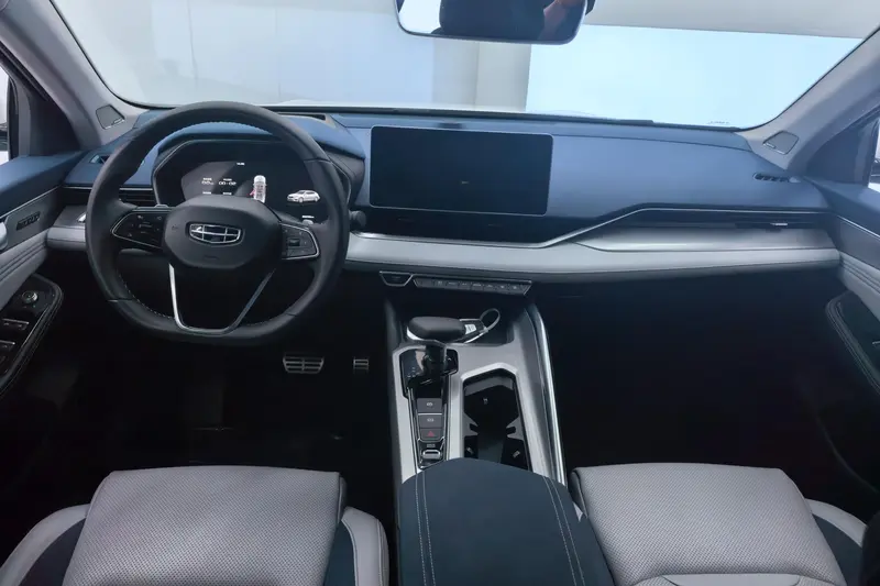 Geely Xingrui 2.0 T Flagship — фото 8