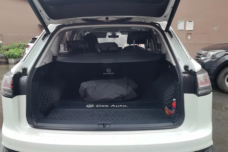 Volkswagen Tayron 300 TSI 2 WDPlus Plus — фото 10