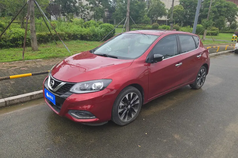 Nissan TIIDA 1.6 L CVT — фото 1