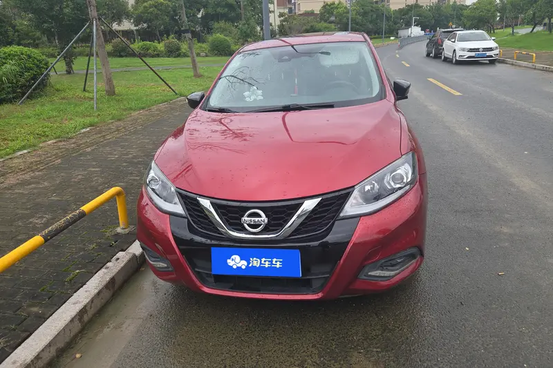 Nissan TIIDA 1.6 L CVT — фото 2