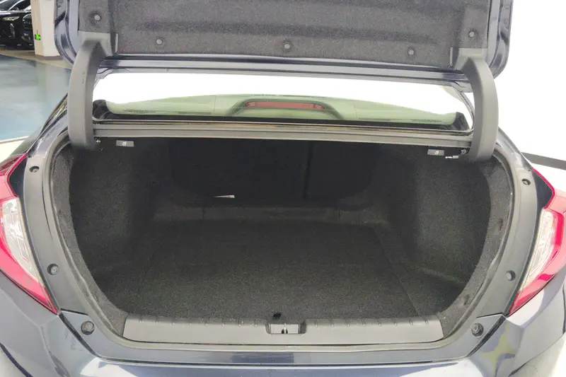 Honda Civic — фото 14