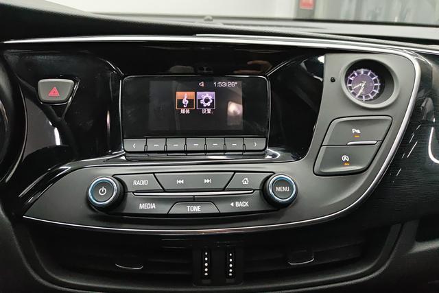 Buick Envision 2016 — фото 12