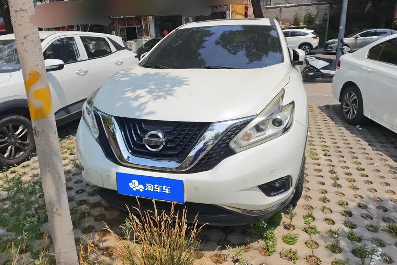 Nissan Murano 2.5 L XL 2 WD — фото 2