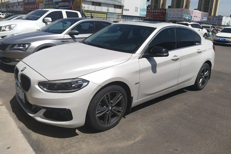 BMW 1 118i