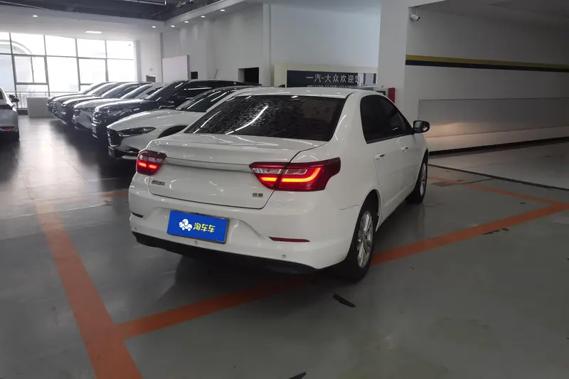 Geely Vision 1.5 L CVT — фото 3