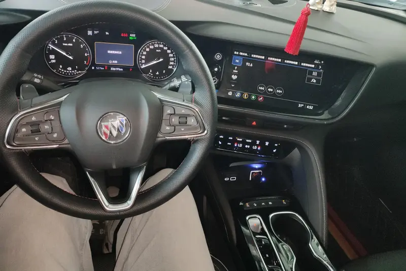 Buick Envision Plus 652 T 4 WD Luxury — фото 9