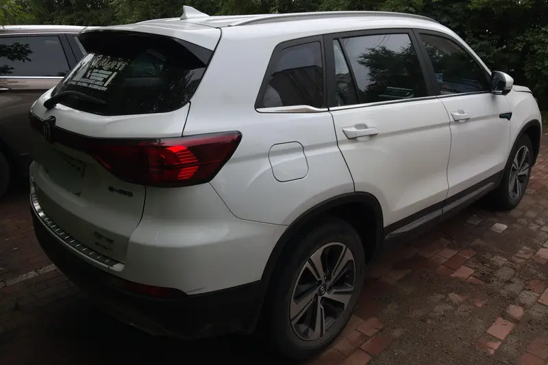 Changan CS 75 PHEV 1.5 T — фото 3