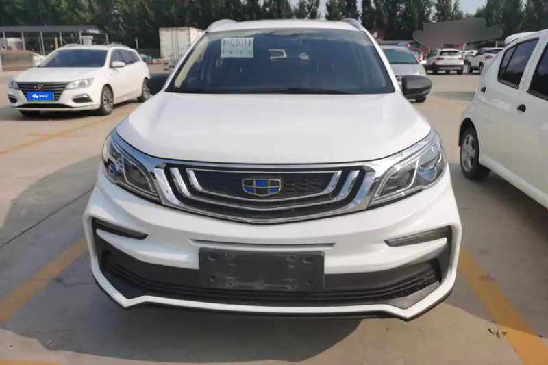 Geely Vision X 3 1.5 L CVT Premium — фото 2