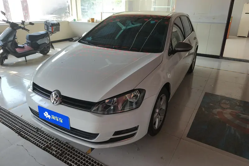Volkswagen Golf 1.4 TSI AT Comfort