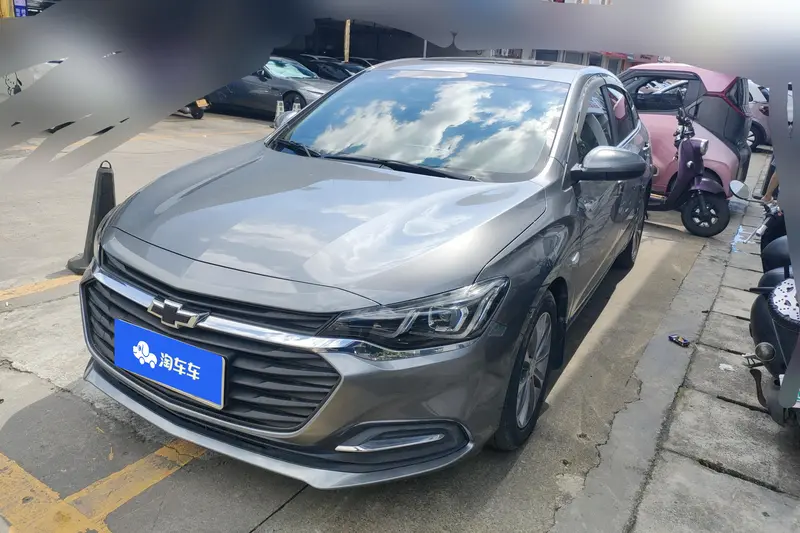 Chevrolet Cruze 320 AT