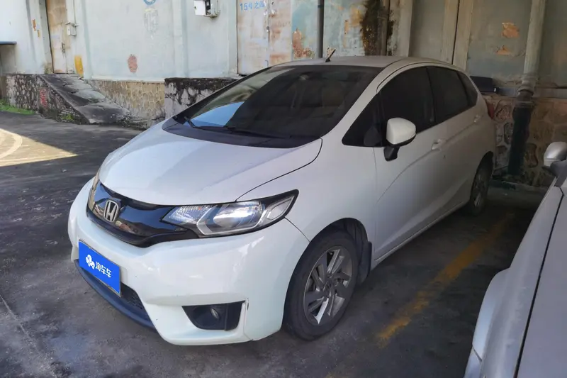 Honda Fit 1.5 L SE CVT