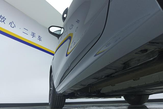 BYD QIN PLUS Hybrid 2024 — фото 8